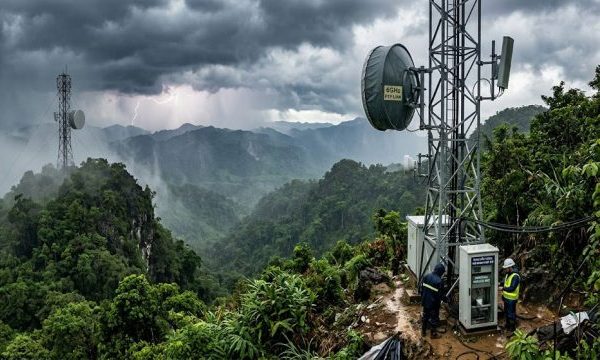 越南复杂地形工业无线通信方案：热带雨林与山区 6GHz 网桥部署指南